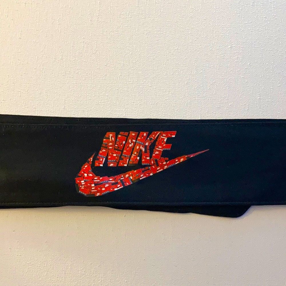 Black and Red Nike Dri-FIT Head Tie / Band